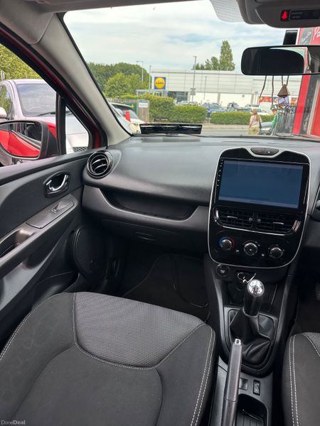 Renault Clio 1.1 Petrol NCT TAX LOW KMS 392846826