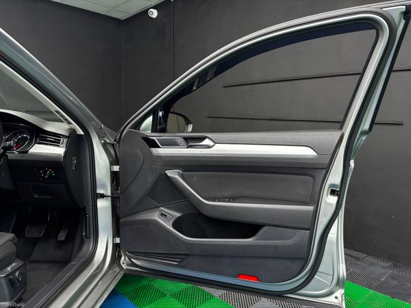 Volkswagen Passat 2016 Estate Auto 392942844