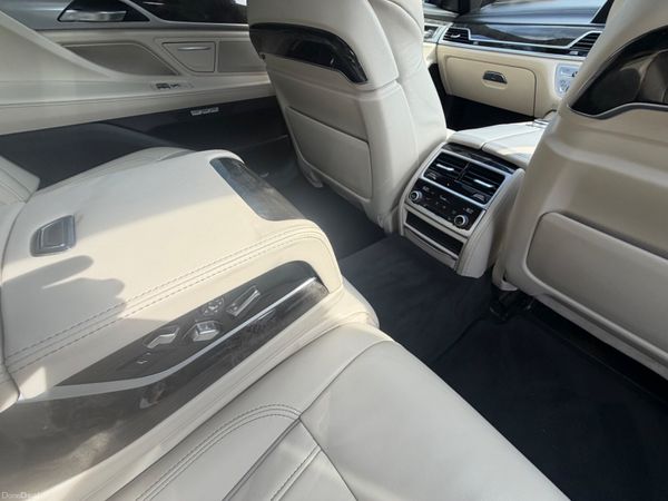 BMW 740 Li MSPORT Mega Spec 392929052