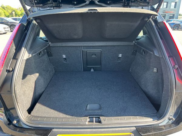 2022 (222) Volvo XC40 T4 + Recharge 1.5 Auto PHEV 392929766