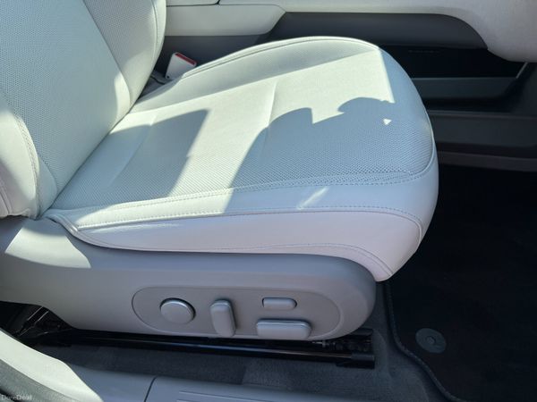 242 Hyundai IONIQ 6 77.4kWh Ultimate  - Every Extr 392929936