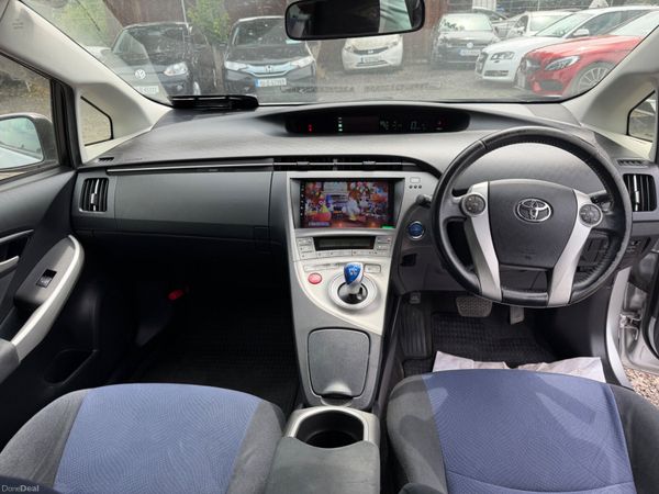 Toyota Prius Hybrid Automatic 393062710