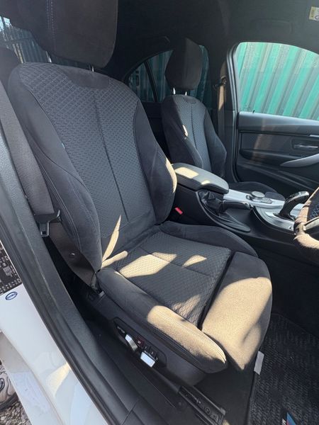 BMW 320i 2.0 M Sport Automatic 2017 Low KM 393067386