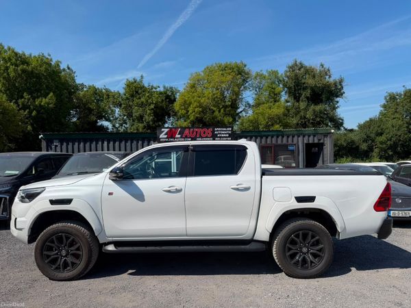 241 TOYOTA HILUX GR 393069644