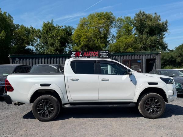241 TOYOTA HILUX GR 393069646
