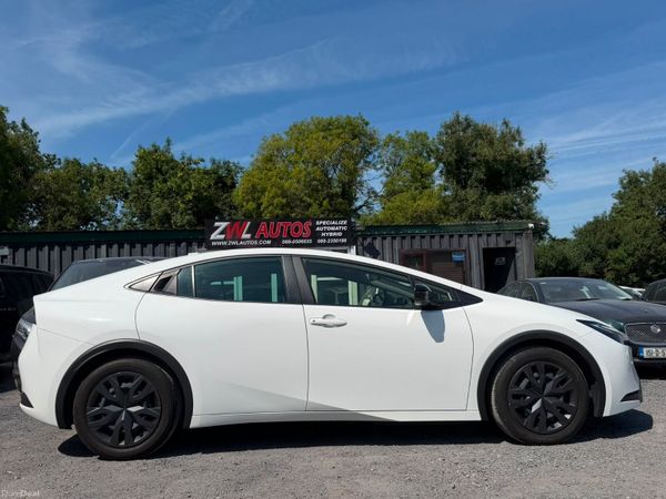 242 TOYOTA PRIUS NEW MODEL 393071862