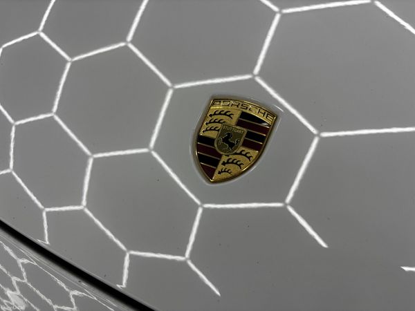 Porsche Cayenne hybrid S 416 BHP AA APPROVED 393078110