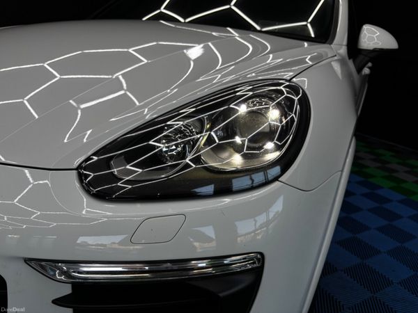 Porsche Cayenne hybrid S 416 BHP AA APPROVED 393078256