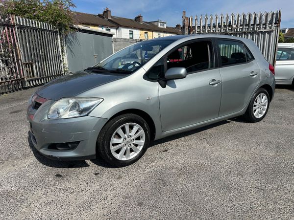 Toyota Auris 1.4 Petrol NCT LOW KMS 393078302