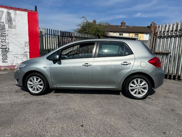 Toyota Auris 1.4 Petrol NCT LOW KMS 393078322