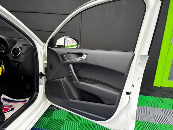 2014 Audi A1 1.6Tdi Manual  AA Approved 393080602