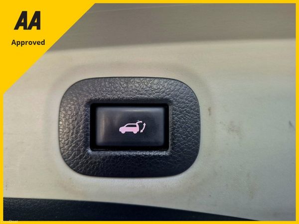🚗 Nissan X-Trail  Auto 7 Seater – High Spec 🚗 393080928