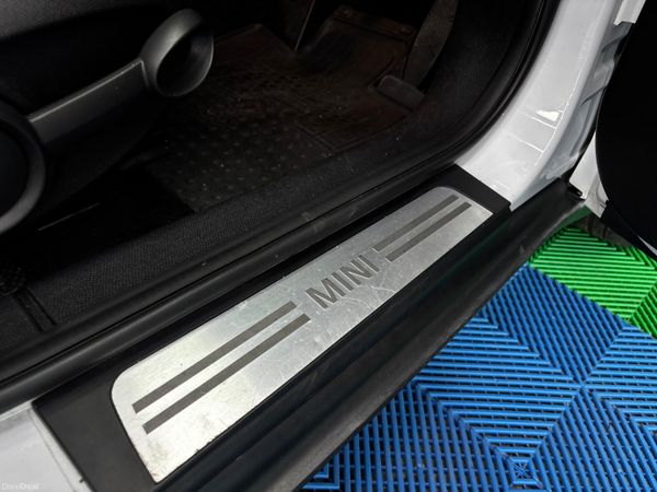Mini Countryman 2015 AA APPROVED 393082200