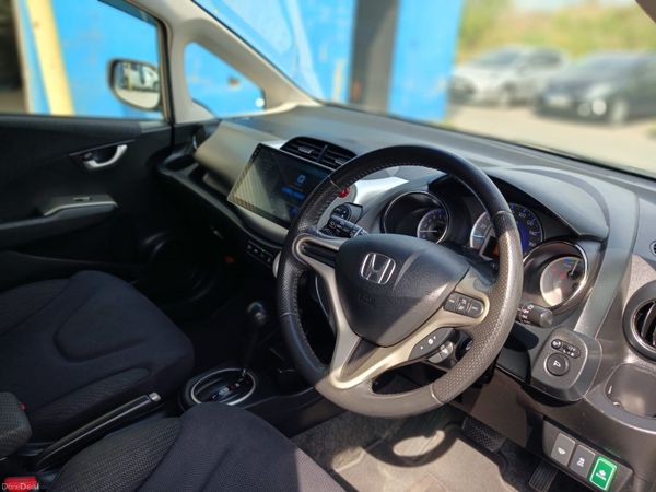 2012 Honda Fit Hybrid Automatic 393098742