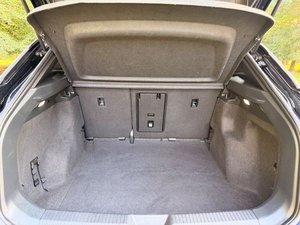 Volkswagen ID.4 2021 1st Editon 393141878
