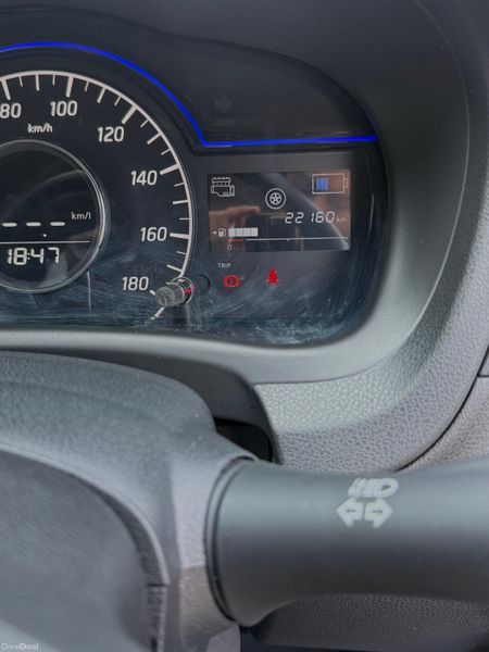 Nissan Note 2018 Petrol Hybrid Auto. Only 22K KM 393155686