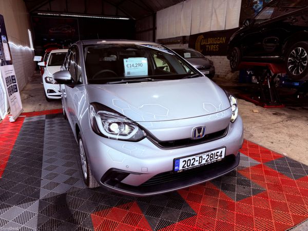 202 Honda Fit - 1.5 Petrol Hybrid 393159634