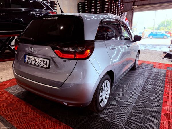 202 Honda Fit - 1.5 Petrol Hybrid 393159636