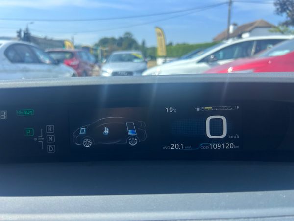 2018 TOYOTA PRIUS 1.8 PETROL HYBRID HIGH SPEC 393111998
