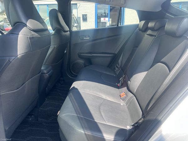 2018 TOYOTA PRIUS 1.8 PETROL HYBRID HIGH SPEC 393112000