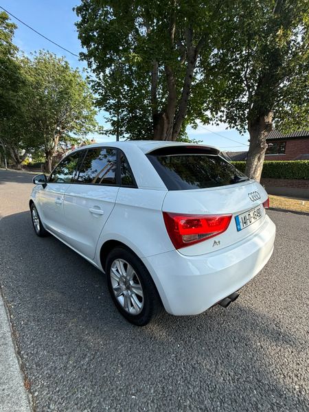 ✅ New: Car Play. Reverse Cam. NCT 8/27. Automatic 393123072