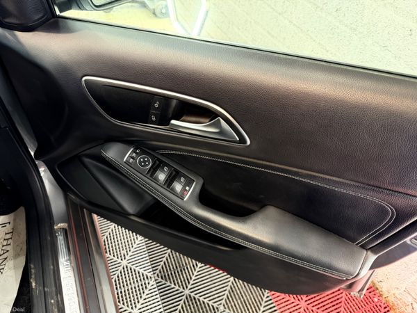 2015 Mercedes-Benz A Class Auto Style 393270552