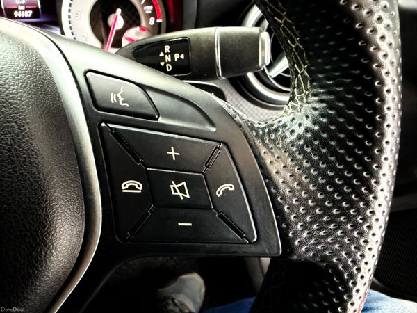 2015 Mercedes-Benz A Class Auto Style 393270558