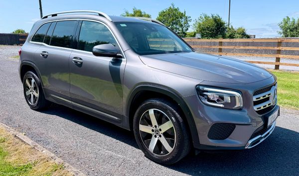 212 Mercedes-Benz GLB 7 SEATER 393270912