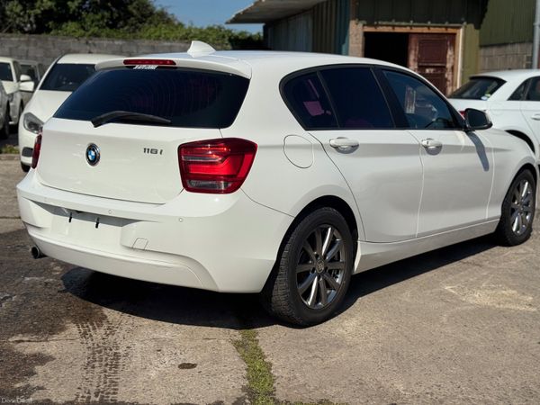 BMW 116i Auto 59000KM 2015 2 Keys 393285722