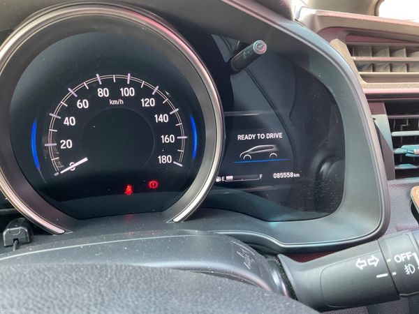 2017 Honda Fit/Jazz Auto, Top Specs Leather 393209822