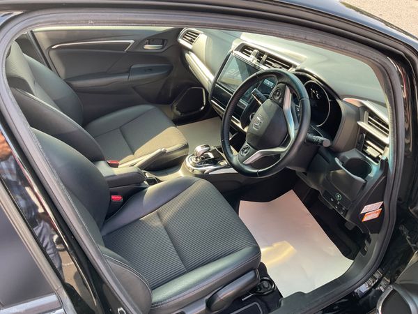 2017 Honda Fit/Jazz  Auto.*Leather Pkg 40K miles* 393209972