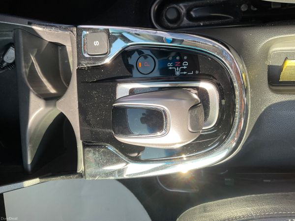 Honda Fit/Jazz 2017 Auto. Leather pkg (40Kmiles) 393221722
