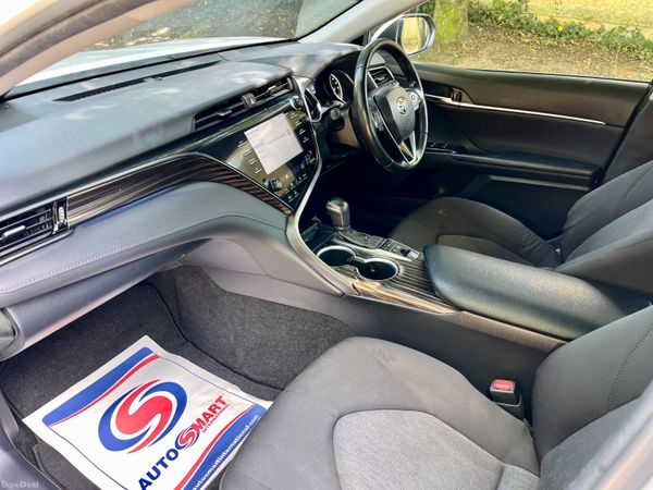 2021 Toyota Camry 2.5 Hybrid 393232448