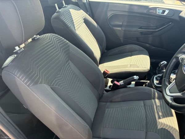Ford Fiesta *NCT 10-26* 393239708