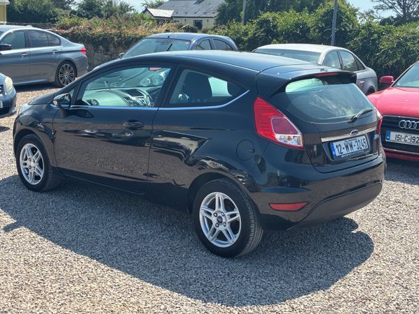 Ford Fiesta *NCT 10-26* 393239710