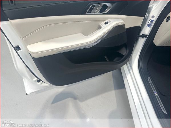 BMW X5 7 seats xDrive30d M Sport (MHT) 393365406