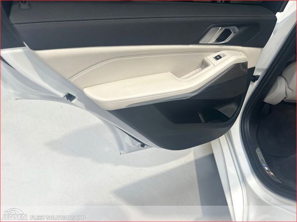 BMW X5 7 seats xDrive30d M Sport (MHT) 393365408