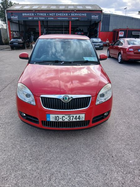 Skoda Fabia 2010 393385362