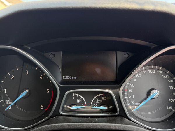 Ford Focus Excellent Condition 393443752