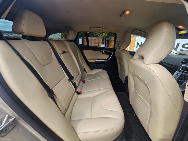 Volvo V60 2017 D4 AUTOMATIC NCT 06/27 393455938