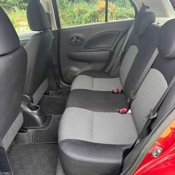 Nissan March 2013 Automatic 393466442