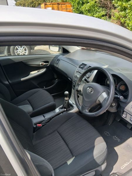 Toyota Corolla 2008 393473080