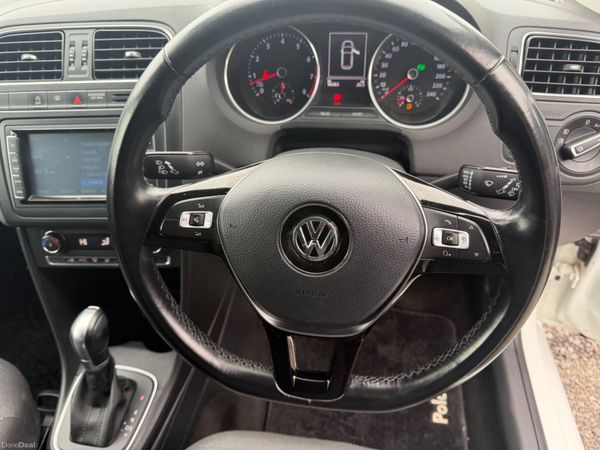 Volkswagen Polo Automatic 393403180