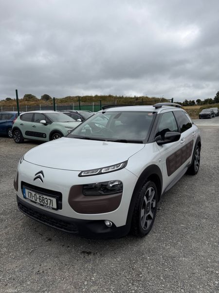 2017 Citroën C4 Cactus  | Automatic 1.2L Petrol 393415820