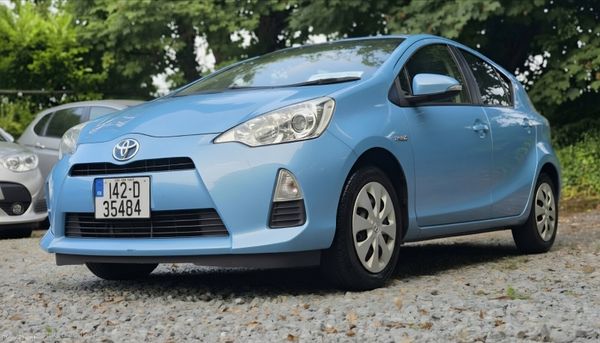 Toyota Aqua 2014 393415836