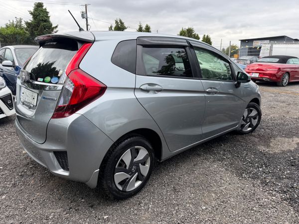 Honda Fit 2015 393552444