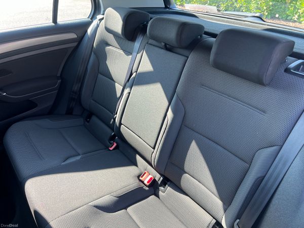 2017 (172) Volkswagen Golf SE 1.6 TDI - Automatic 393552864