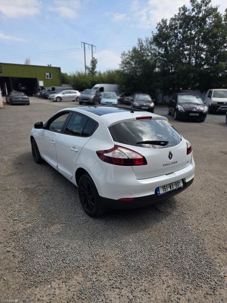 Pearl White Low Mileage Renault Megane 393558190