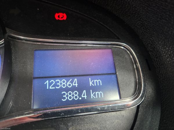 Pearl White Low Mileage Renault Megane 393558202