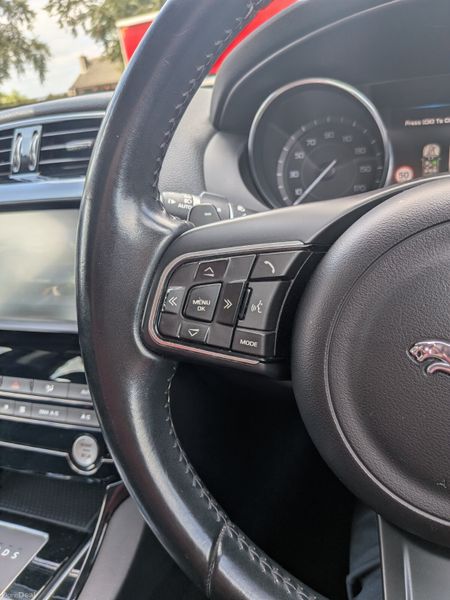 Jaguar XE 2015 AUTO NEW NCT / LOW KMS 393559924